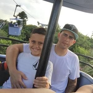 Meet your Posher, Emmanuel